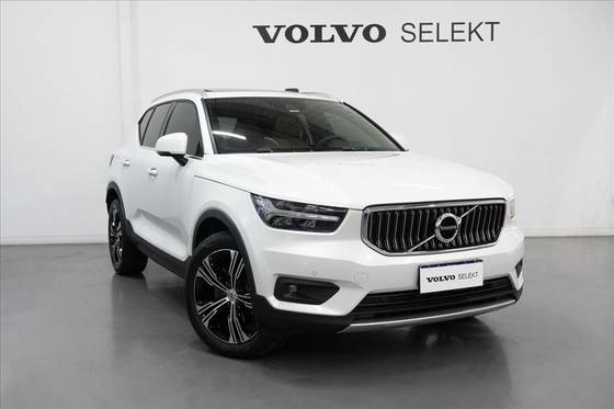 VOLVO XC40 1.5 T5 RECHARGE INSCRIPTION GEARTRONIC VOLVO XC40 1.5 T5 RECHARGE INSCRIPTION GEARTRONIC